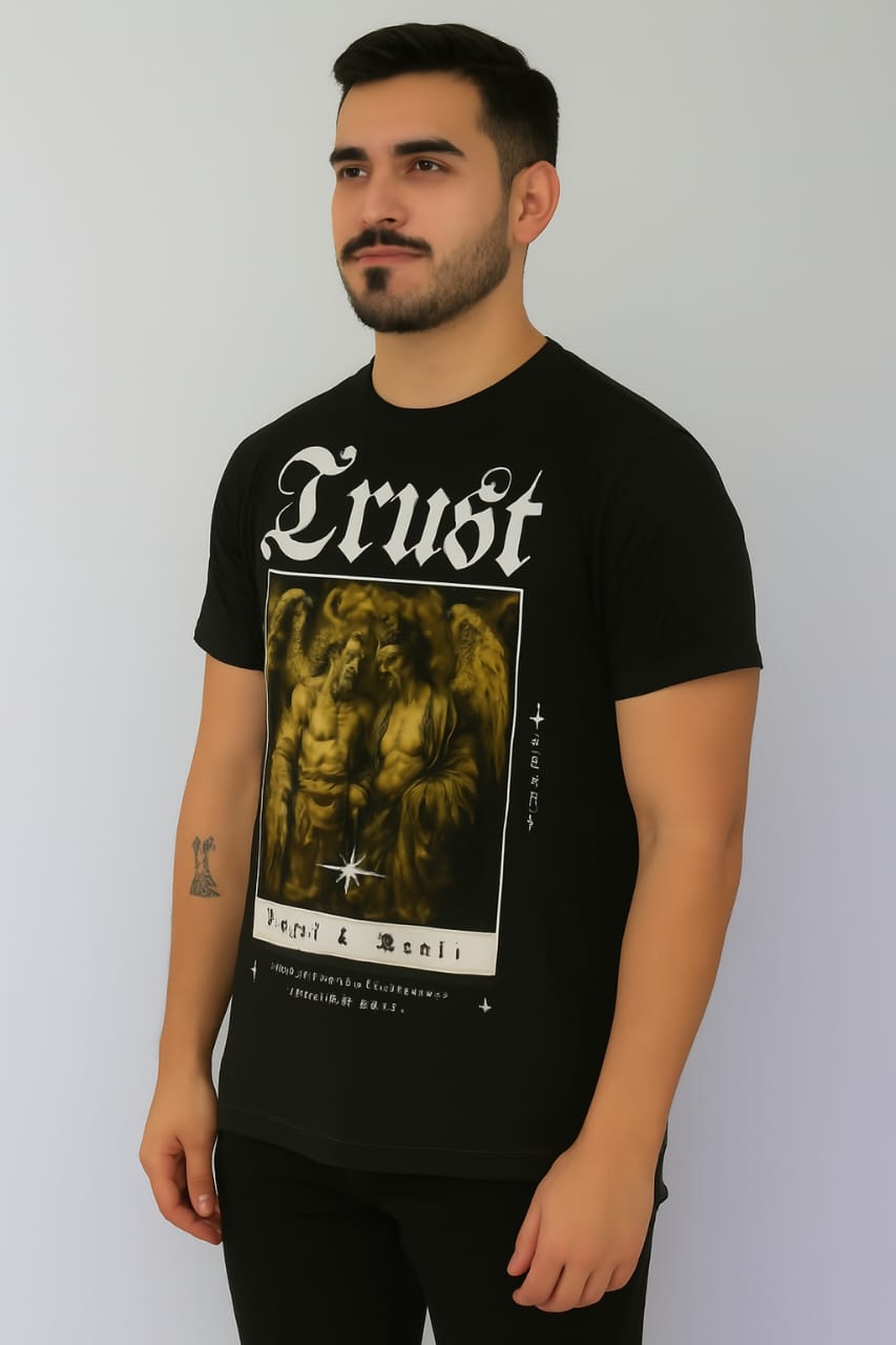 Printed t-shirt half sleeve regular fit black